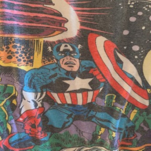 Captain America t-shirt - Picture 4 of 7